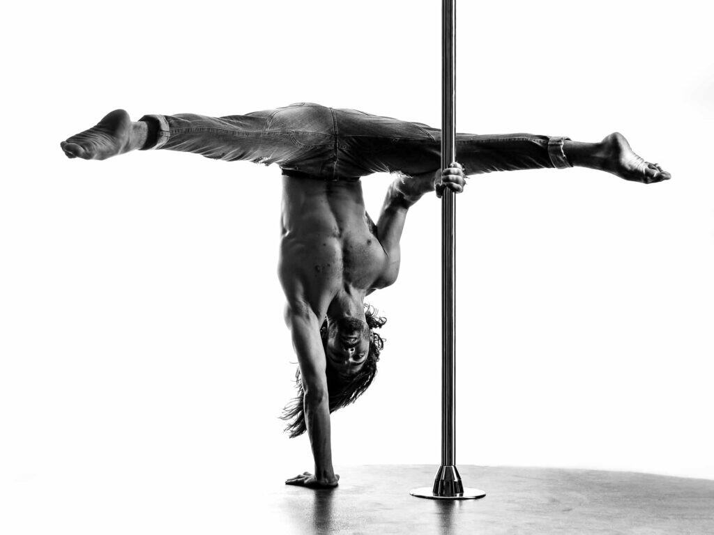 Shooting pole dance