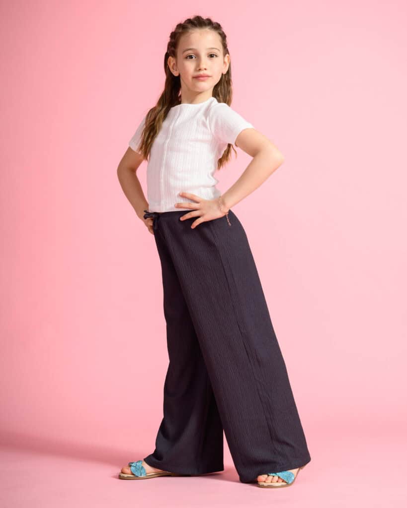 Shooting Book model kid