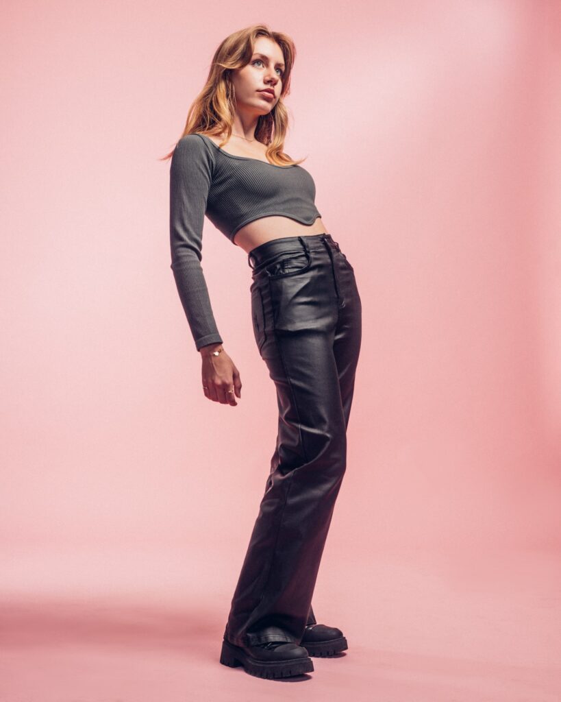 Shooting commercial casual