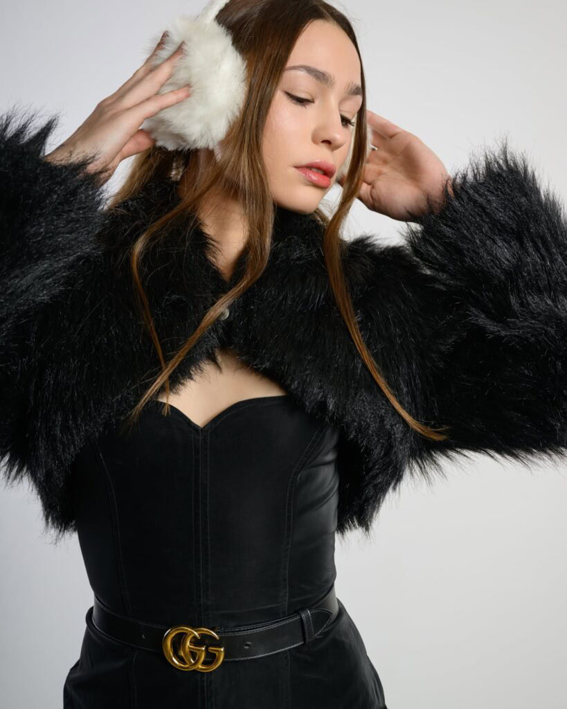 Shooting commercial casual