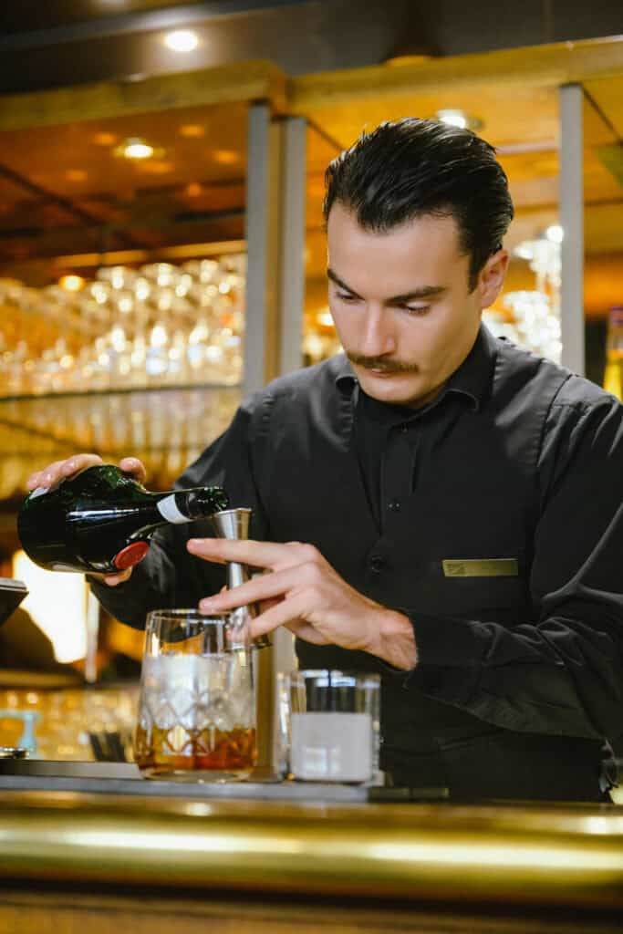 Shooting editorial Barman