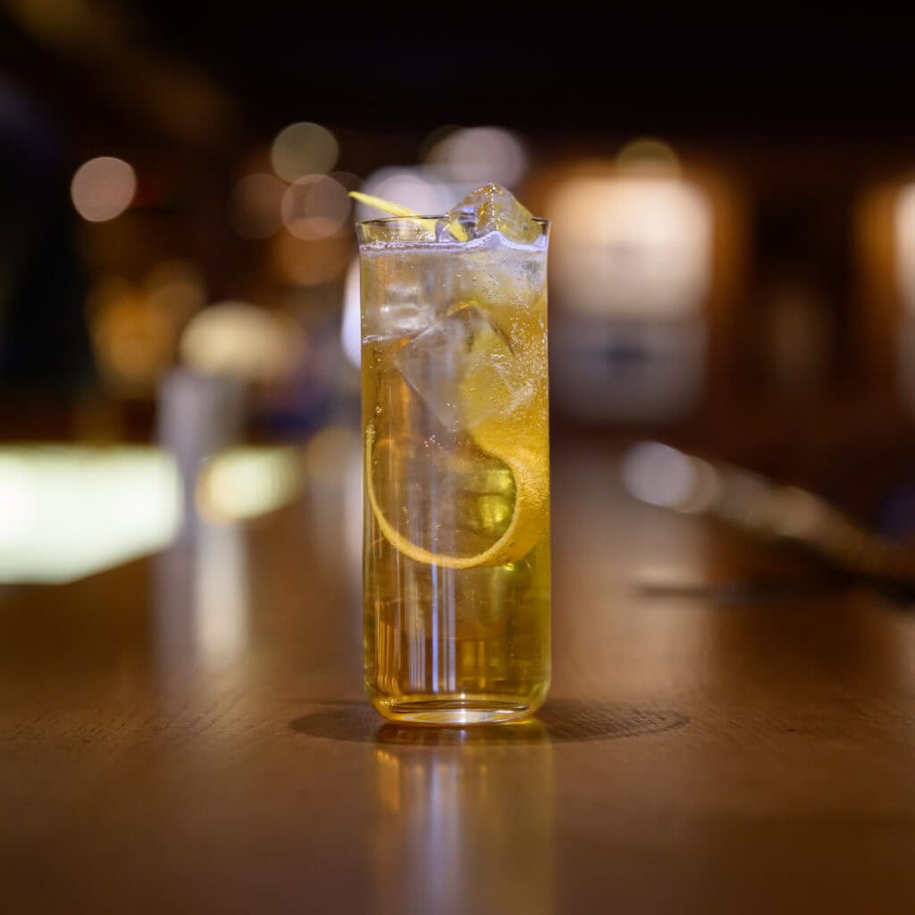 Packshot Verre de cocktail