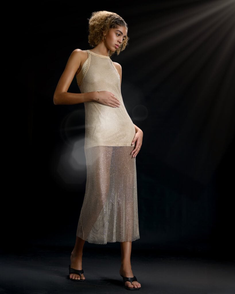 Shooting book model by Coloria